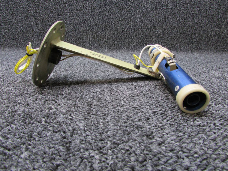 PAA700-14 (Alt: 9910082-17), 2500 CAS Fuel Level Transmitter with Mount (28V)