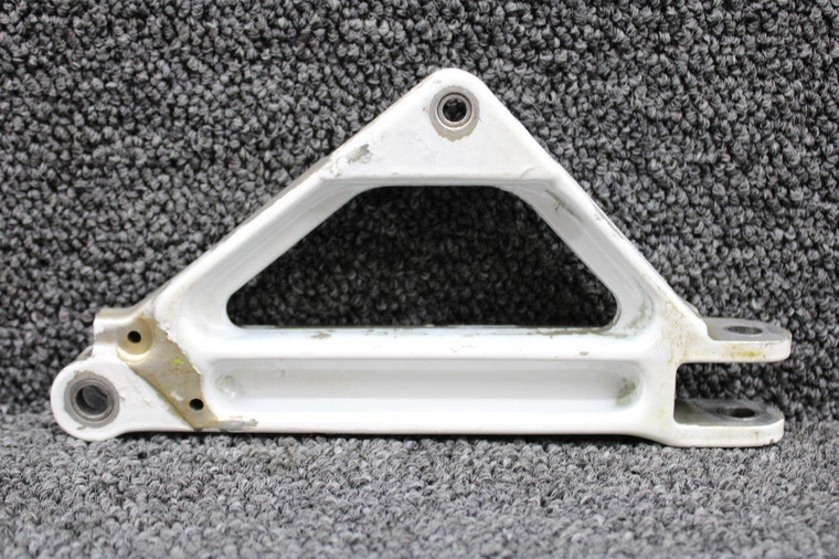 20767-003 Piper PA30 Main Gear Side Brace Link Upper RH (No Bracket)