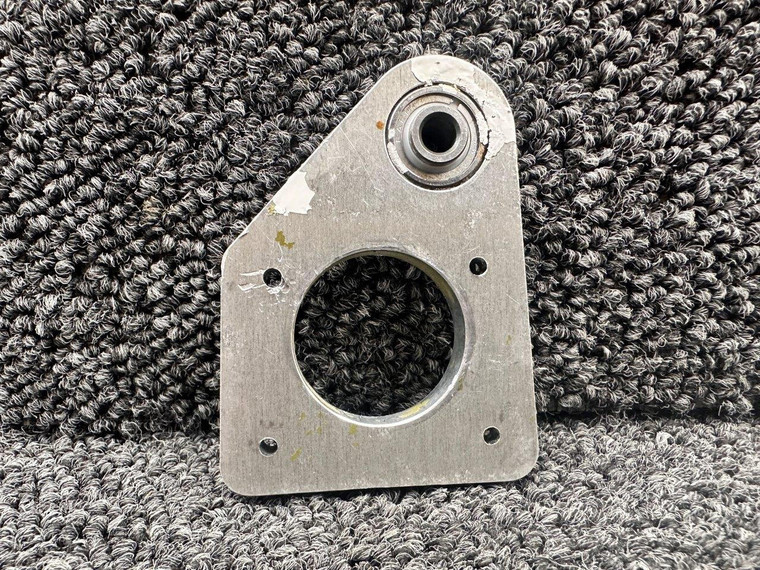 83479-002 Piper PA46-310P Stabilizer Hinge Center