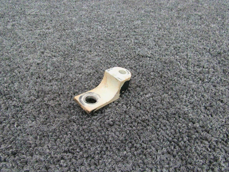 510046-003 Mooney M20 Main Gear Bracket RH