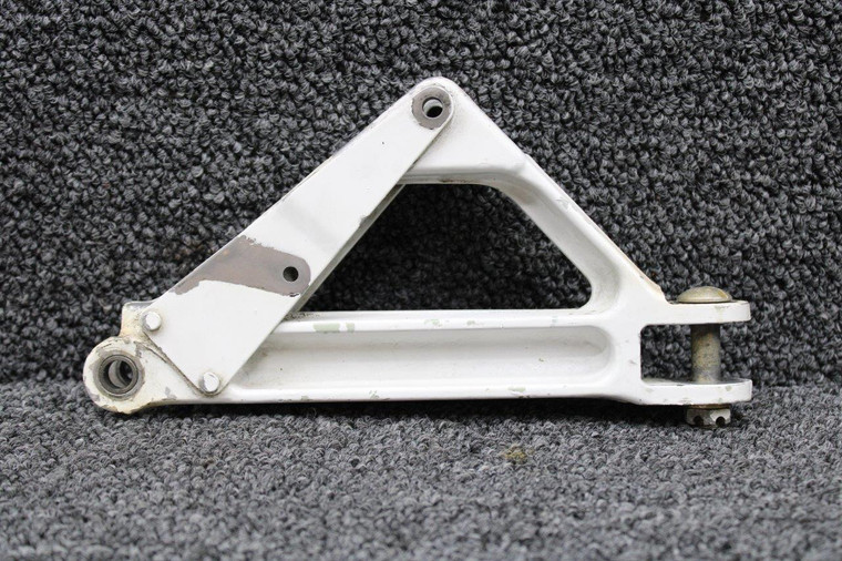 67025-009 Piper PA32RT-300 Main Gear Truss Assembly RH (No Hooks)