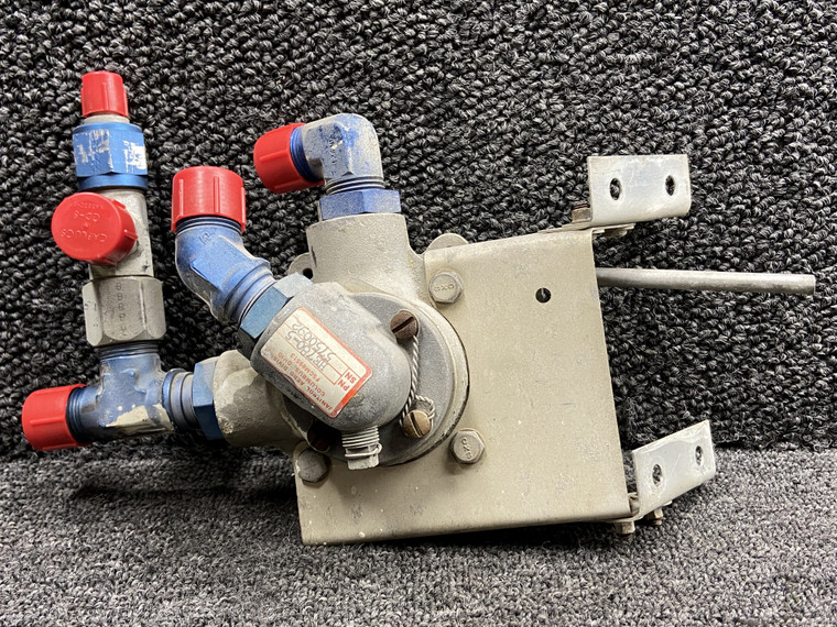 HE780-5 Janitrol Fuel Selector Valve Assembly LH