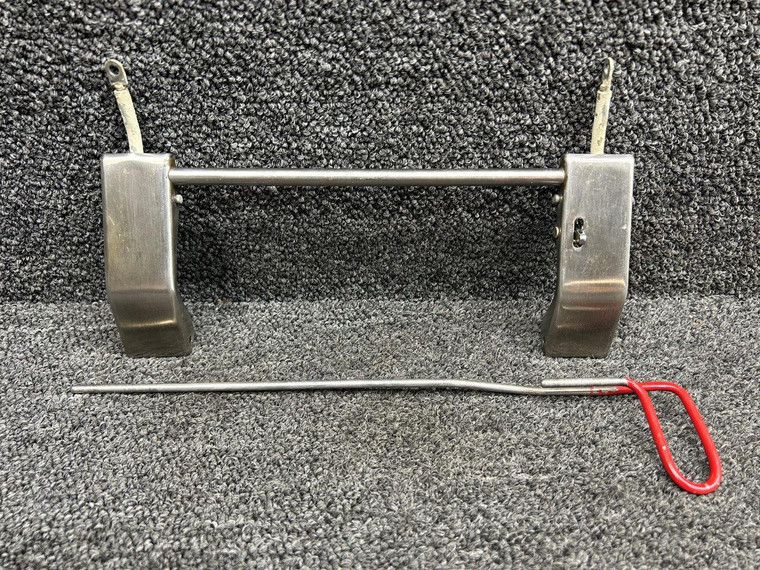 002-430055-3, 002-430055-5 Beech Openable Window Handle LH with Links and Pin