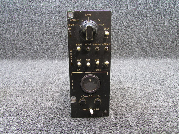 10-1020-02 Lear Jet PL-170B Pilots Audio Unit (Volts: 28)