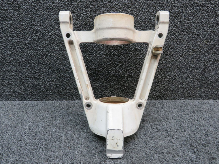 2443007-1 Cessna 172RG Nose Gear Trunnion Assembly