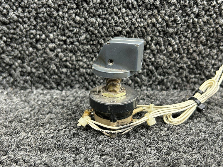 7801, CM3590-5 Gray Hill Rotary Switch with Knob