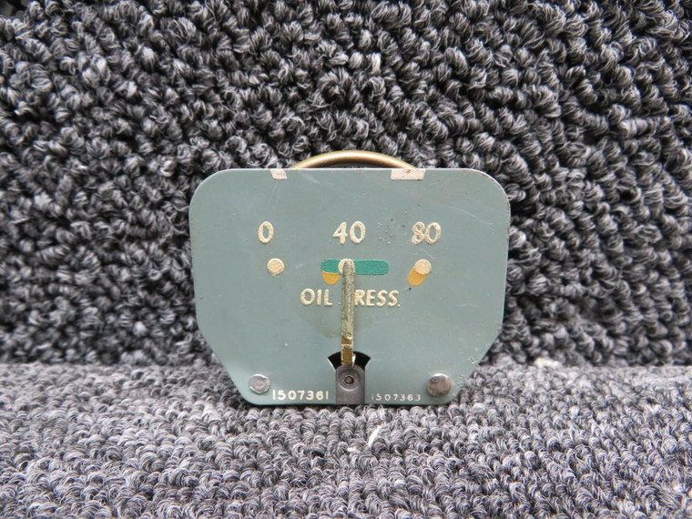 1507361 (Alt: 1507363) Stewart-Warner Oil Pressure Indicator