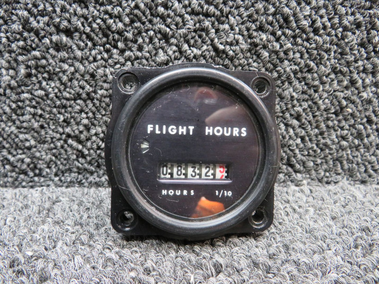 CM-2926-1 Flight Hours Indicator (Hours: 832.5)