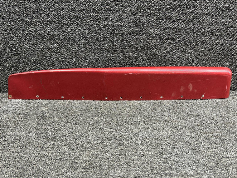1234640-1 (Use: 1234640-3) Cessna Elevator Tip LH or RH (Minor Crack)