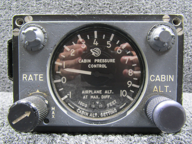 130312-1 Airesearch Control Outflow Valve Indicator
