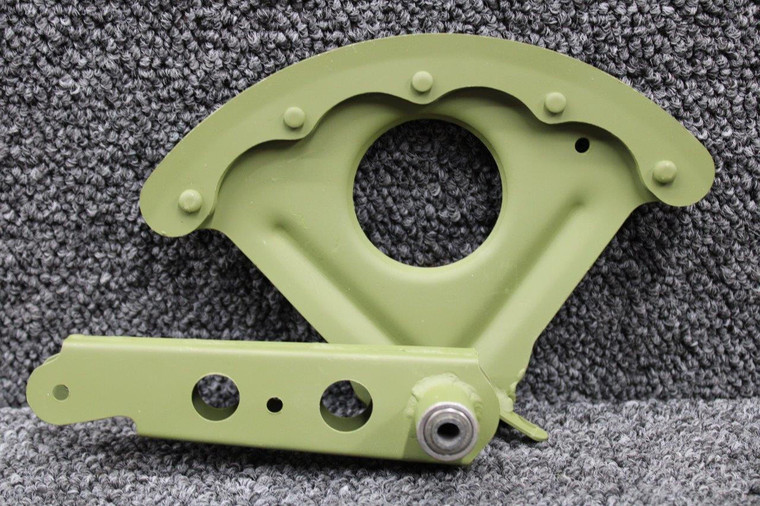 1462020-27 Cessna T337G Flap Bellcrank Inboard LH (Zinc Chromated)