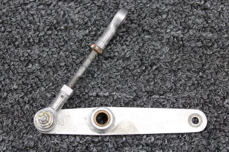 0750181-4, 1550033-1 Cessna T337G Forward Cabin Pressurization Bellcrank and Rod