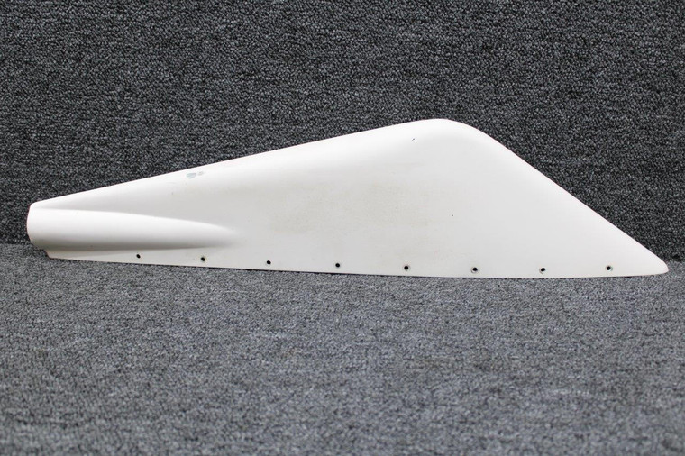 1431001-11 Cessna T337G Vertical Fin Lower LH or RH (White, Damaged)