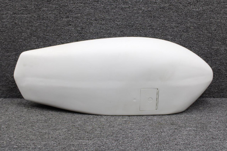 GF0541223-02 Cessna Globe Fiberglass Wheel Pant RH with Door (New Old Stock)