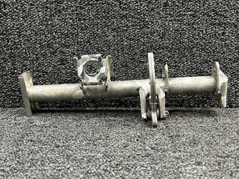41770-000, 41797-002 Piper PA-31T Nose Gear Idler Link Support Assy with Hook