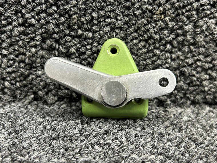 46106-000 Piper PA-31T Aft Baggage Door Latch Arm