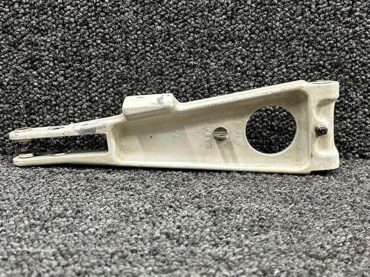 46933-000 Piper PA-31T Nose Gear Retract Idler Link Assembly with Fittings