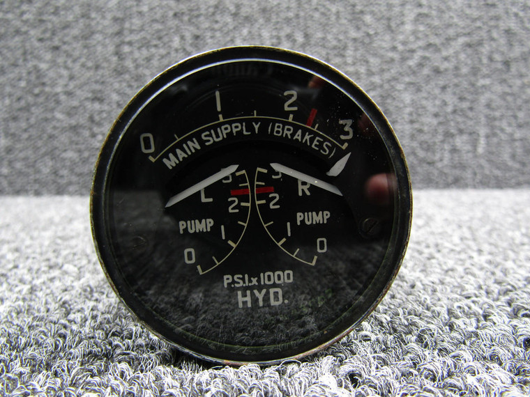 S214.1.60 Weston Dual Brake Pressure Indicator