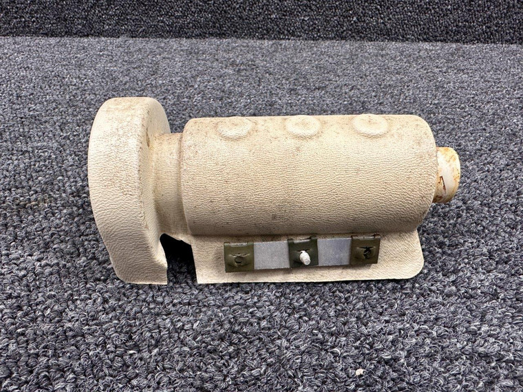 1210112-29, 0711829-6 Cessna R182 Fresh Air Valve Assembly with Bracket RH