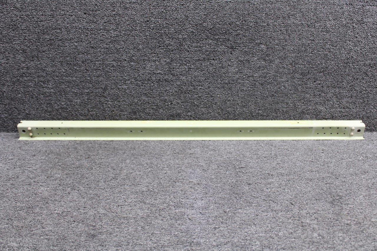 0511162-11 Cessna 172S Forward Doorpost Bulkhead Carry Thru Spar Assembly