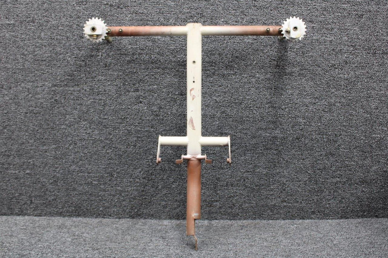 169-524018-601 Beechcraft B-19 Control Column with Universal Joints, Sprockets