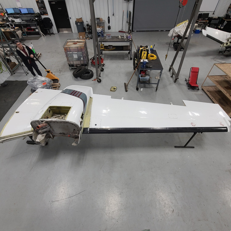 60-110000-607 Beechcraft B-60 Wing Structure LH