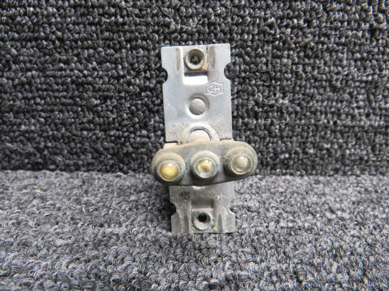 AN3022-15B Hawker Beechcraft Switch