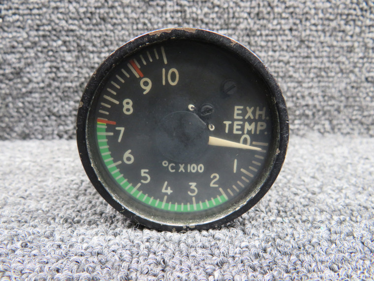 S207-8 Gates Learjet Exhaust Temperature Indicator (Worn and Chipped Paint)