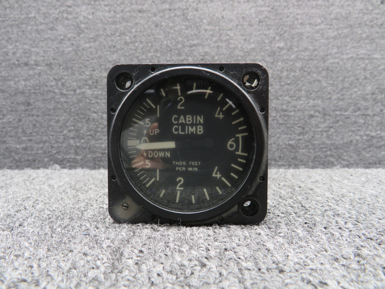 A25363-10-005 Kollsman Cabin Climb Indicator (Paint Chips)