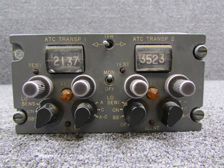 2488602-75 Learjet Transponder Selector Assembly (Damaged Screens)