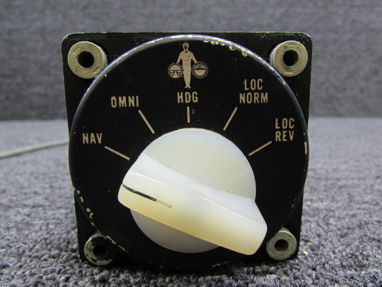 1C388 Mitchell Industries Radio Coupler with Connector (Worn Face Paint)