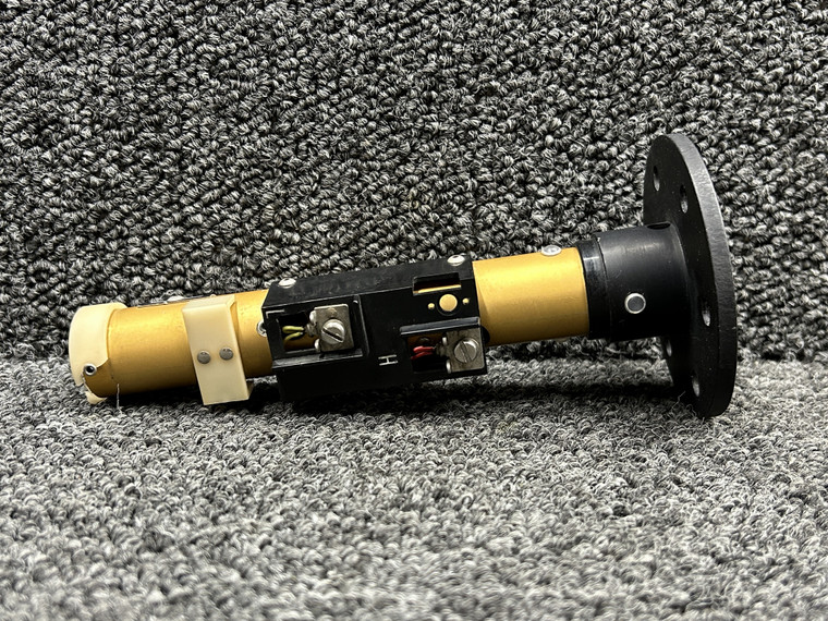 027-003-004 (Alt: 206-064-618-001) Gull Center Fuel Quantity Transmitter