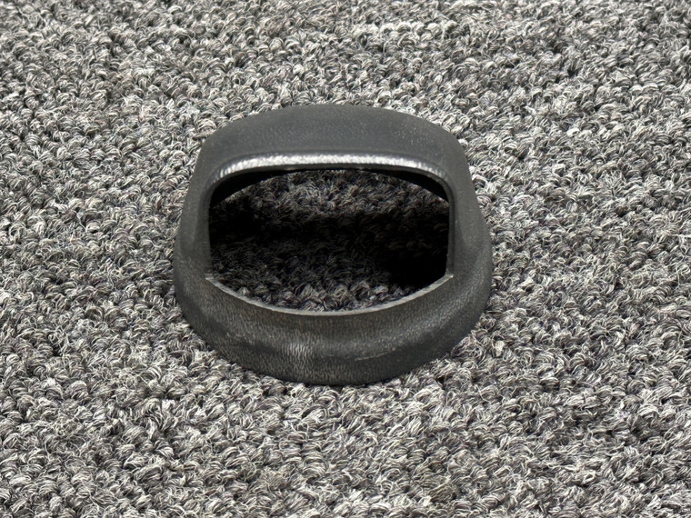 65735-018 Piper PA28-181 Air Vent Cup