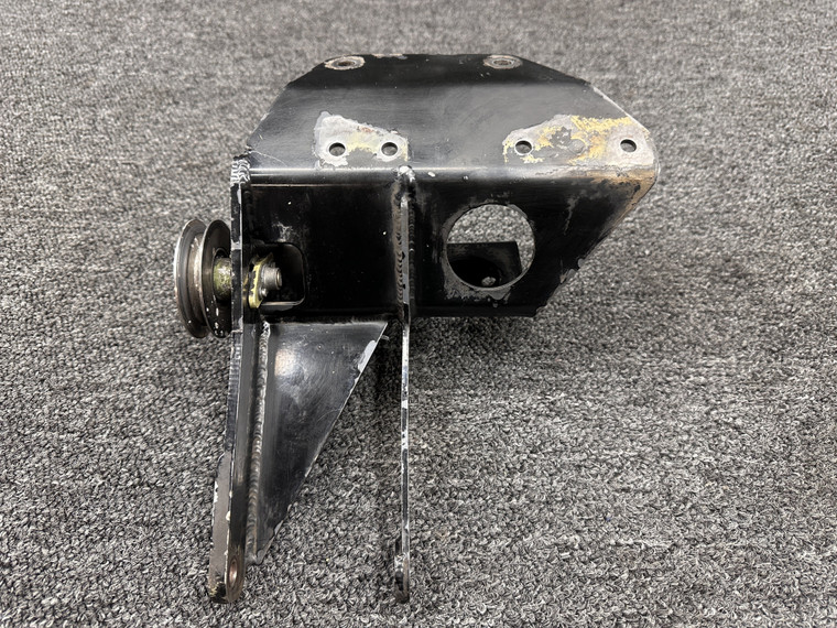79584-012 Piper PA28-181 Lower Compressor Bracket Assembly