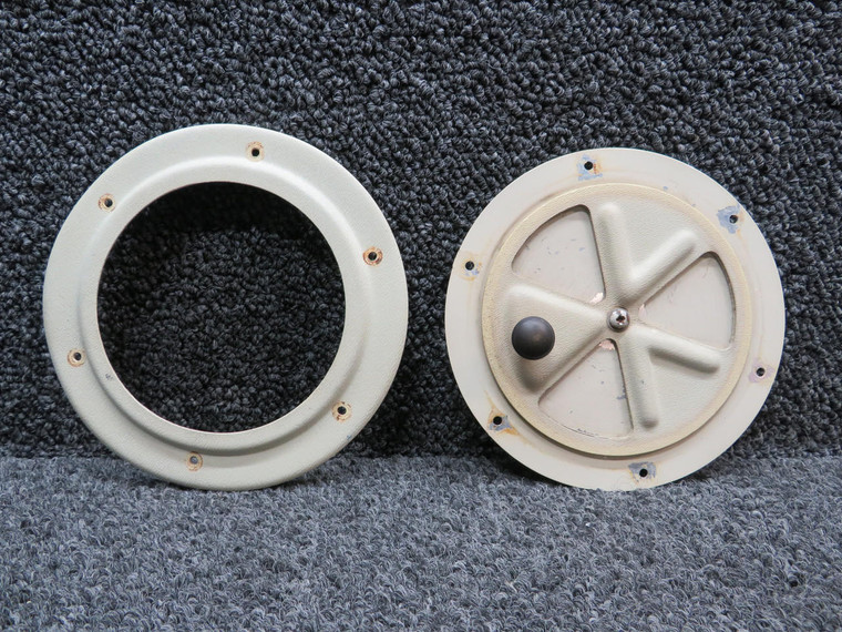 62976-005, 62973-005 Piper PA28 Cabin Vent Retainer with Vent Disc Assembly