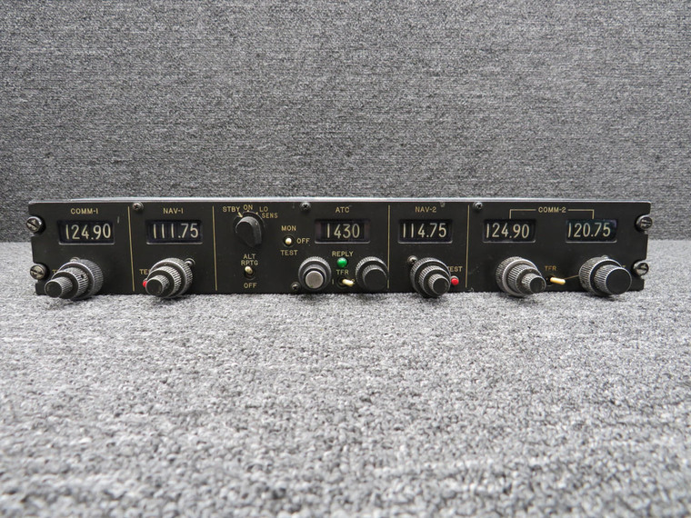 G-4485 Gables Engineering Nav-ATC-Comm Control Assembly (Cracked Face)