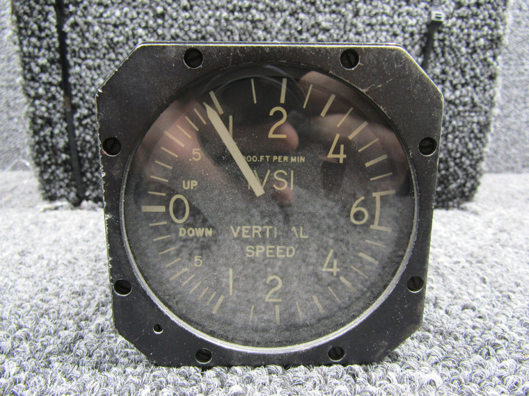 SLZ9157 Teledyne D6HL Inertial-Lead Vertical Speed Indicator (Faded) (Black Face)