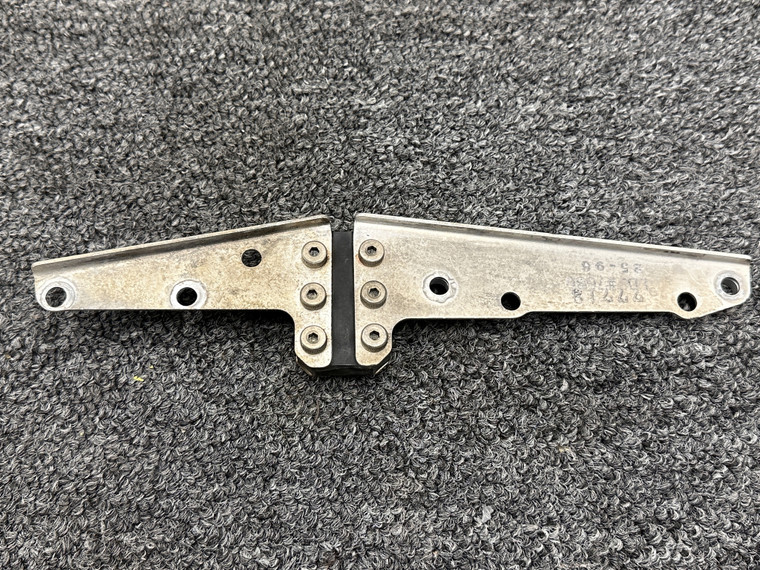 77712 Lycoming TIO-541-E1C4 Oil Cooler Damper Bottom Assembly