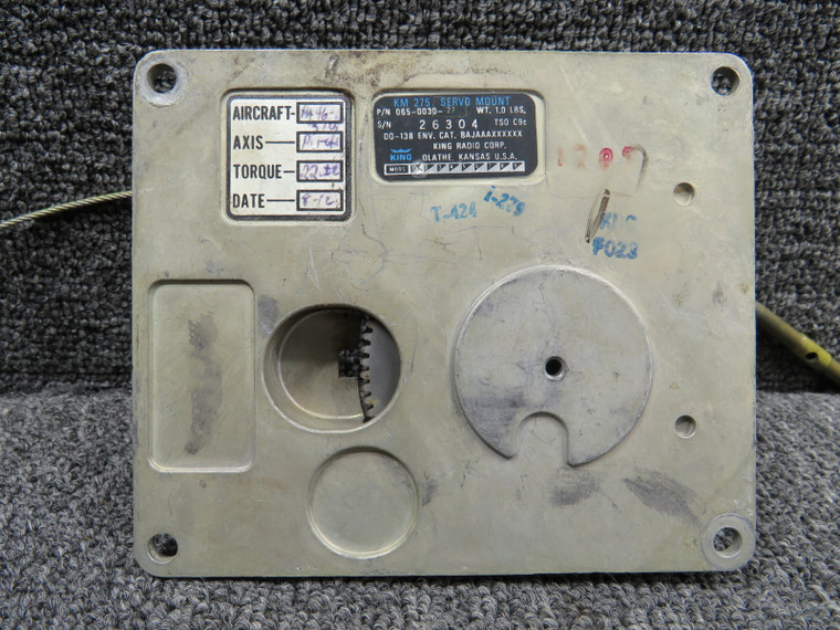 065-0030-27 King Radio KM-275 Servo Mount with Modifications