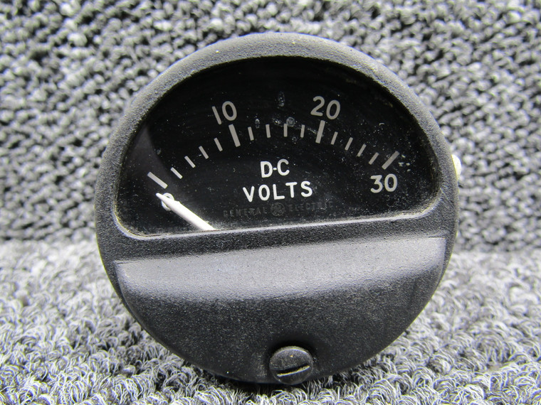 8DW84LVA213 General Electric DC Voltmeter w Integral Lighting System