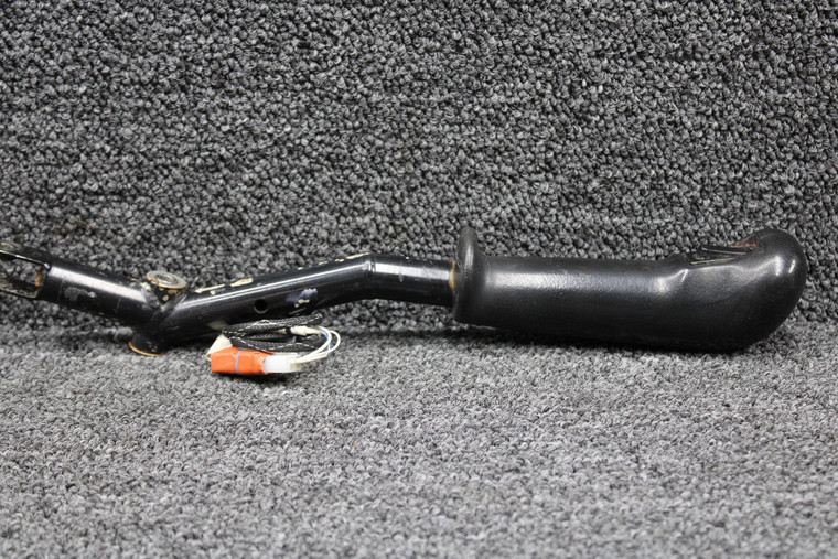 D41-2213-13-00 Diamond DA40-180 Control Stick Handle Assembly RH