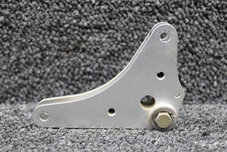 DA4-2757-30-50 Diamond DA40-180 Flap Bellcrank LH or RH