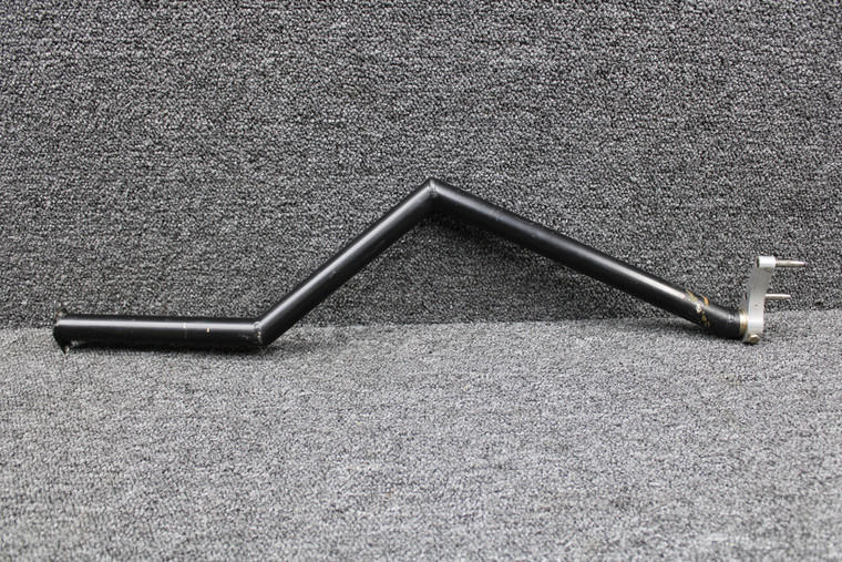 DA4-2753-26-00 Diamond DA40-180 Flap Torsion Tube RH with Lever