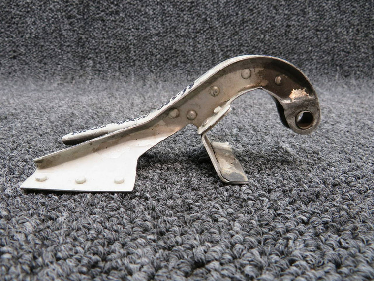 08-1109 Gear Door Bracket