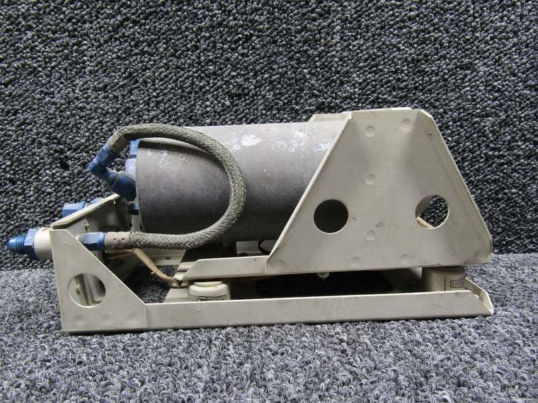 B2779000016 (Alt: 6600139-1) Kollsman Transmitter Unit w 14900-2 Mount