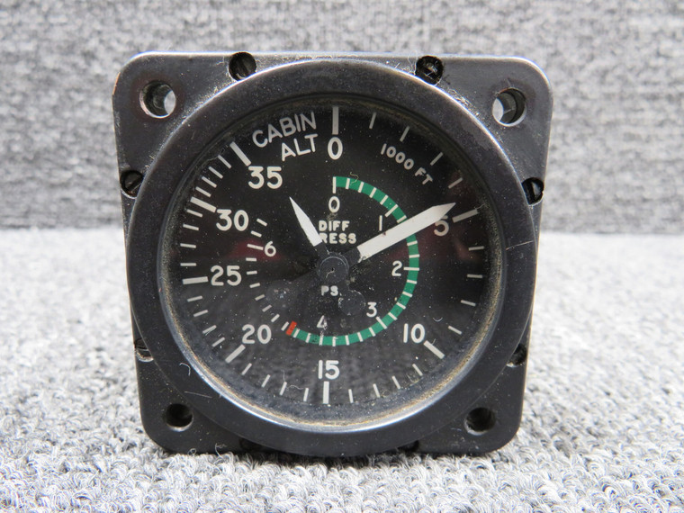 55035-0123 Aerosonic Corp. Cabin Altitude and Differential Pressure Indicator