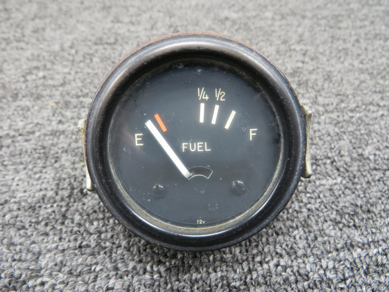 824186 (Alt: C662004-0103) Stewart-Warner Fuel Quantity Indicator