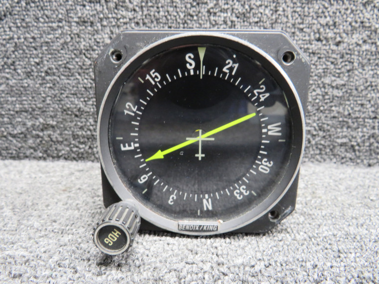 066-3063-00 Bendix King KI-227 ADF Indicator (Cracked Casing)