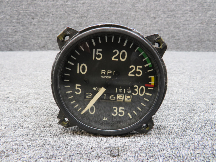 RT-7 Recording Tachometer Indicator (Hours: 2116.29) (Loose Parts) (Core)