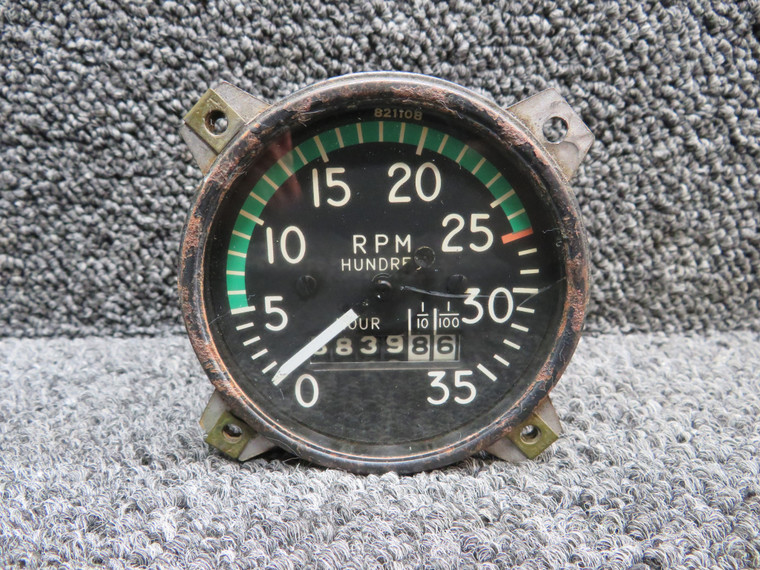 62117-009 Piper PA34-200 Stewart Warner Tachometer Indicator (Hours: 5839.86)